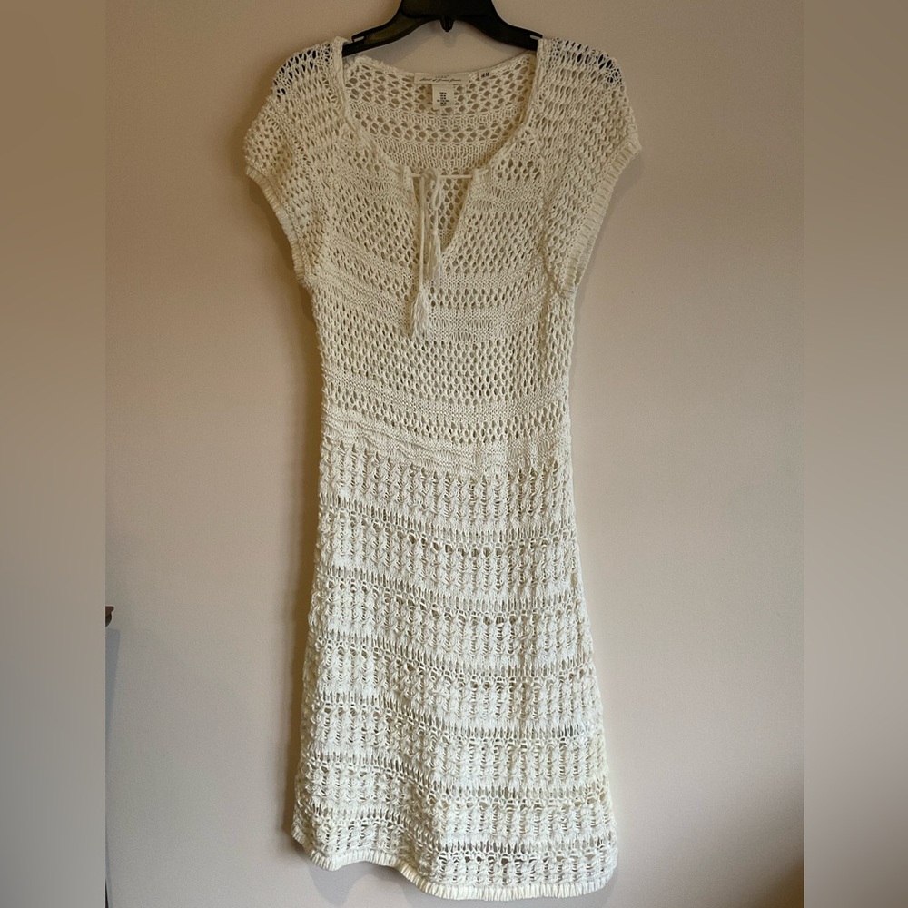 L.O.G.G H&M White Knitted Short Sleeve Dress